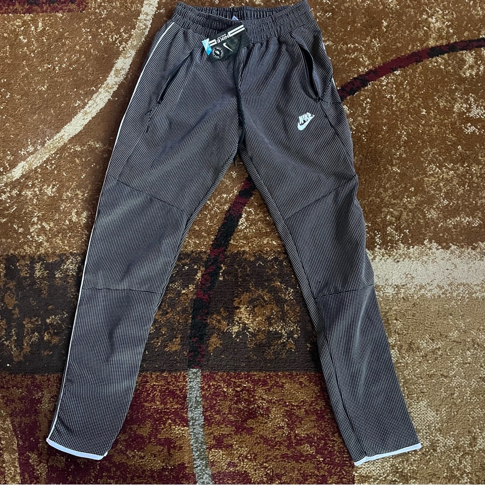 Nike sportswear pants